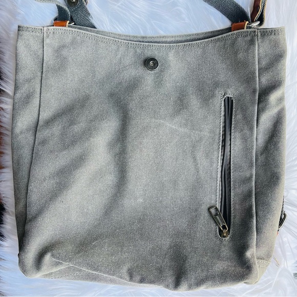 Gray canvas shoulder bag with 6 pockets and adjustable shoulder strap - Picture 7 of 11